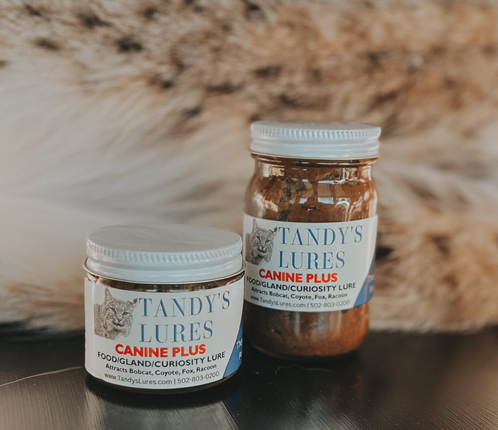 CANINE PLUS - Attracts Bobcat, Coyote, Fox and Coon.